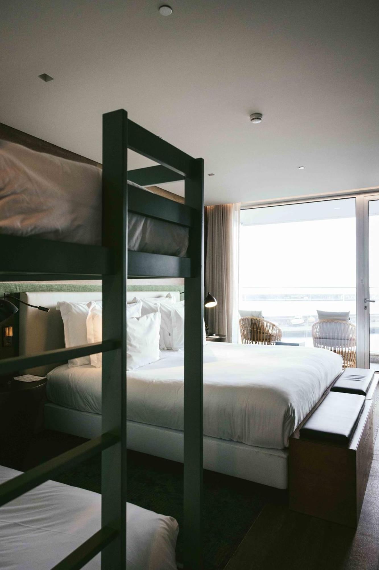 Octant Ponta Delgada Hotel Exterior foto A room at the hotel