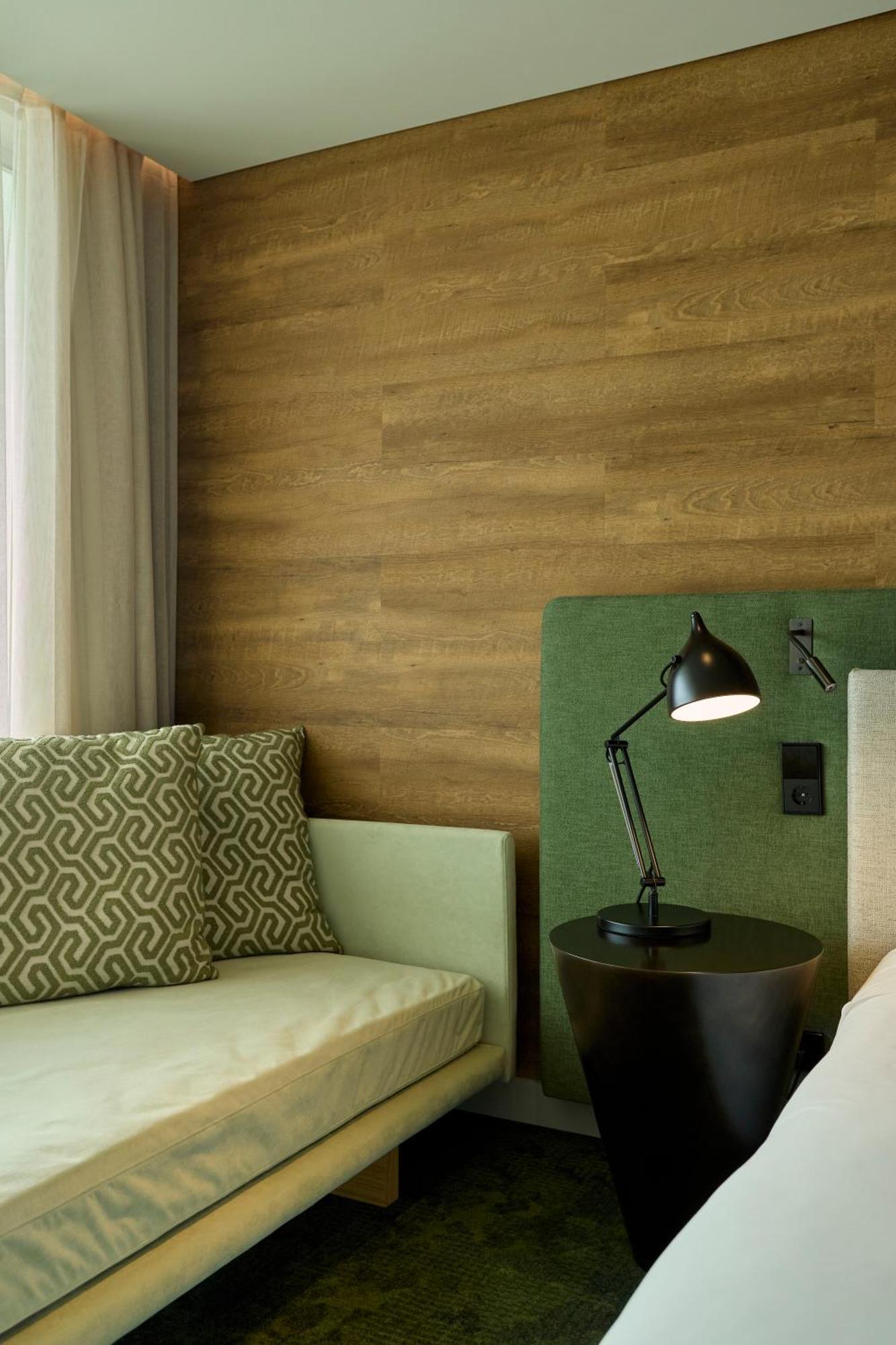 Octant Ponta Delgada Hotel Exterior foto A wall covered with wood wool
