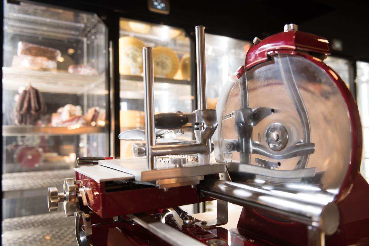 Octant Ponta Delgada Hotel Exterior foto A commercial prosciutto slicer
